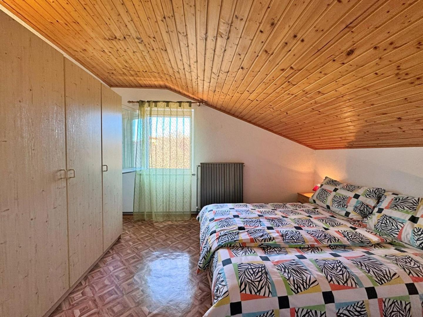 Apartments Pavle Malinska Buitenkant foto